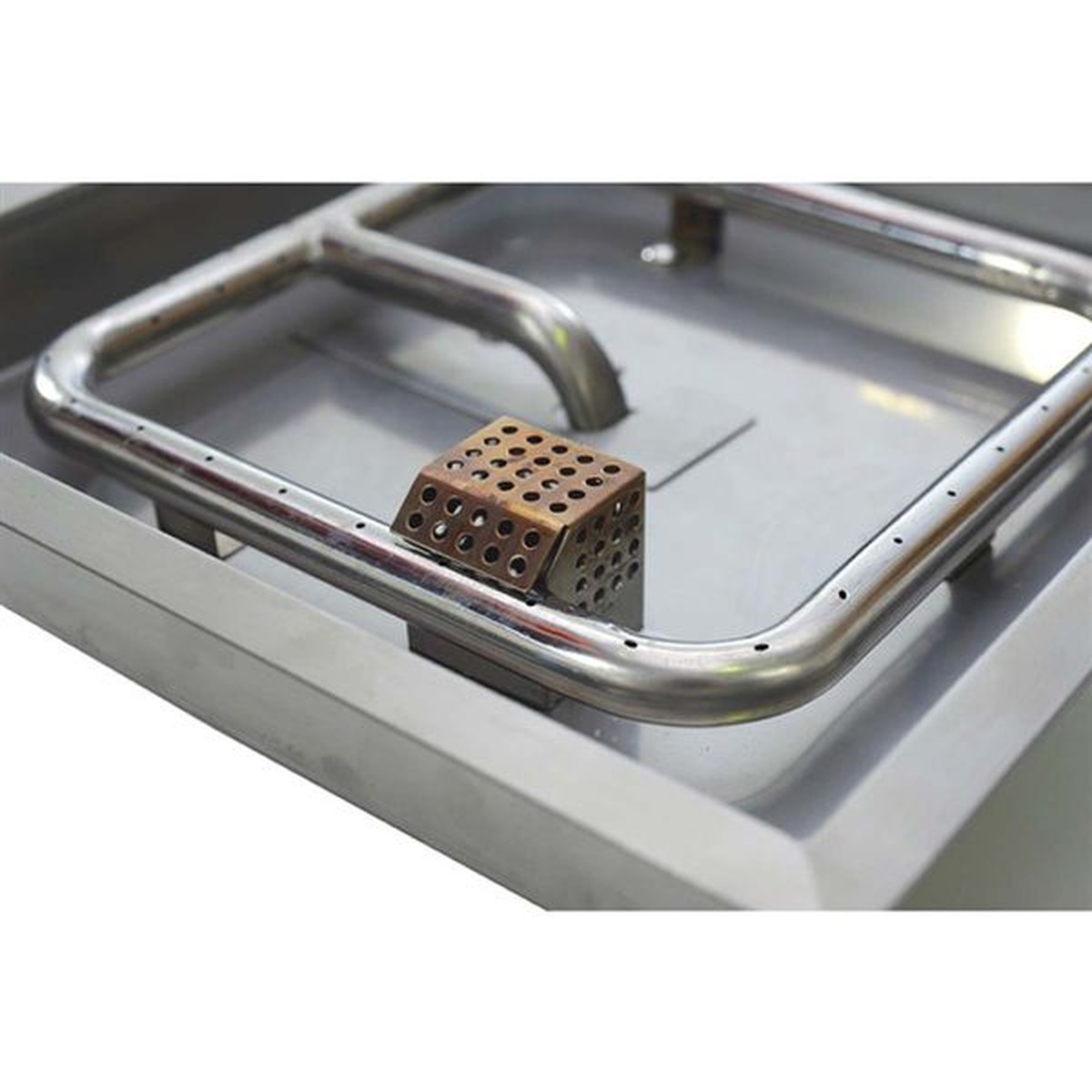 Lareira Fire Pit a Gás Para Áreas Externas - Quadrado - Empório do Lazer